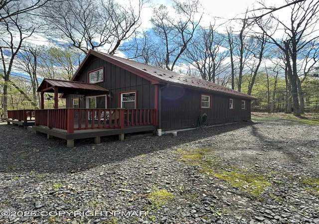Homes for sale in White Haven, PA | 24 Hillary Dr, White Haven, PA 18661 | MLS# PM-141509