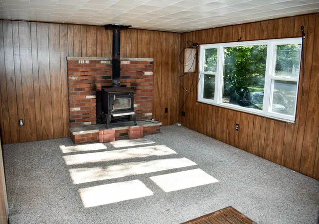 Homes for sale in Pocono Lake, PA | 239 Maxatawny Dr, Pocono Lake, PA 18347 | MLS# PM-141581