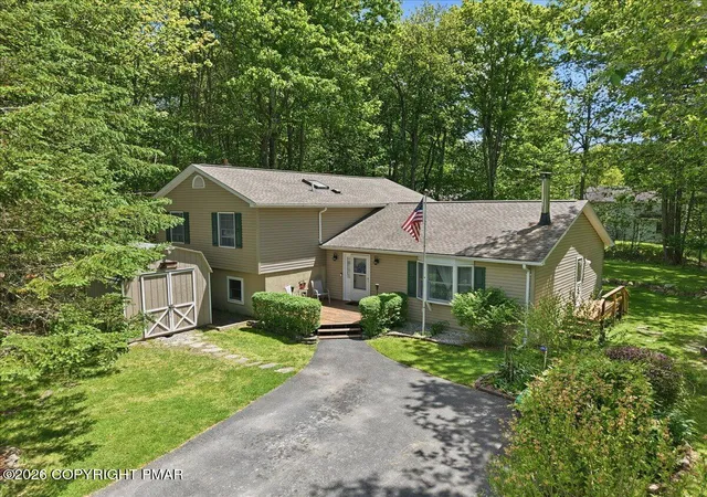 Homes for sale in Tobyhanna, PA | 4142 Romeo Rd, Tobyhanna, PA 18466 | MLS# PM-142284
