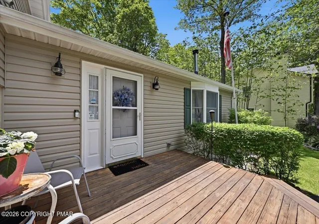 Homes for sale in Tobyhanna, PA | 4142 Romeo Rd, Tobyhanna, PA 18466 | MLS# PM-142284