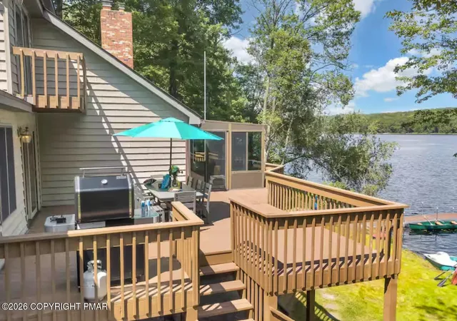 Homes for sale in Clifton Township, PA | 48 Lake Dr W, Clifton Township, PA 18424 | MLS# PM-141611