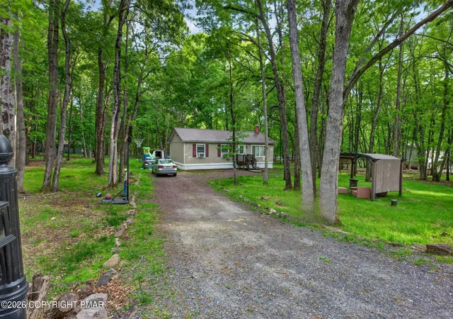 Homes for sale in Albrightsville, PA | 122 Hunter Ln, Albrightsville, PA 18210 | MLS# PM-141671