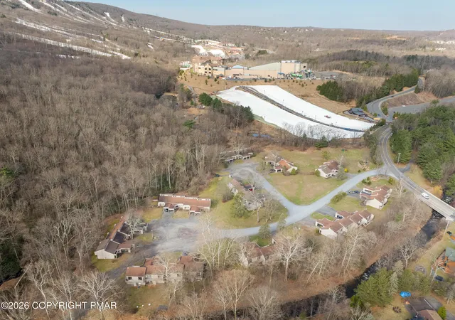 Homes for sale in Tannersville, PA | 145 Ridge Dr, Tannersville, PA 18372 | MLS# PM-141635