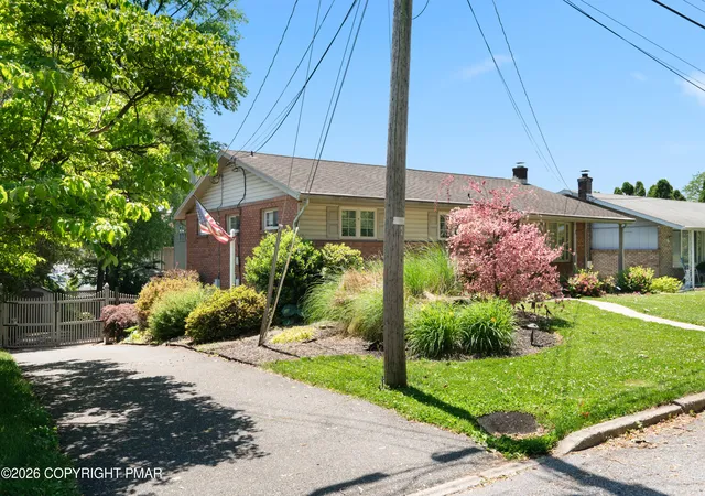 4th image of 1646 W Cedar St, Allentown, PA 18102 | MLS# PM-141854