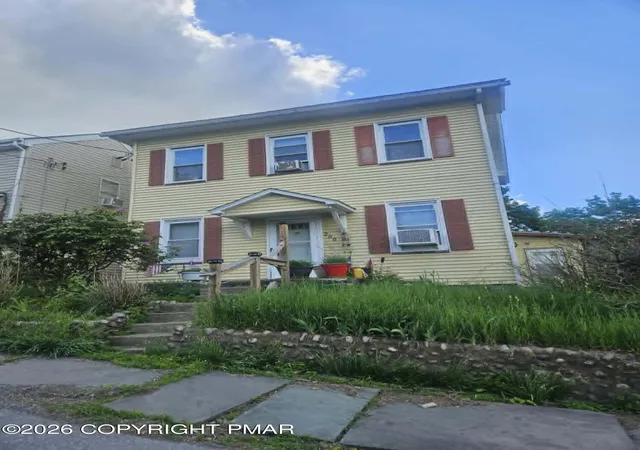 Homes for sale in Portland, PA | 200 Division St, Portland, PA 18351 | MLS# PM-141921