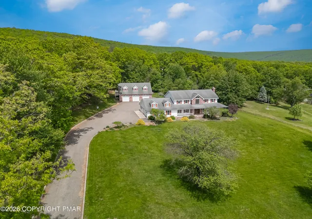 Photo 3 of Single family home for sale at 324 W 10th Street, Jim Thorpe, PA 18229 | MLS# PM-141745 | Listing updated on 2026-07-21