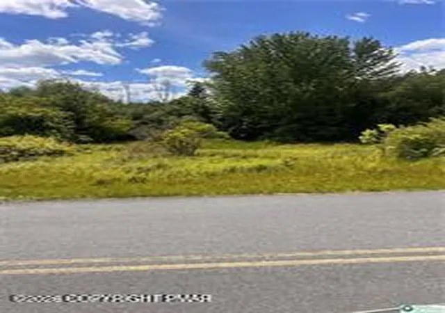 Homes for sale in Lehighton, PA | 25 Beltzville Dr, Lehighton, PA 18235 | MLS# PM-141725