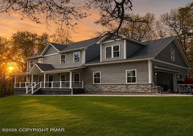 Homes for sale in Stroudsburg, PA | 316 Fall Creek Ter, Stroudsburg, PA 18360 | MLS# PM-141822