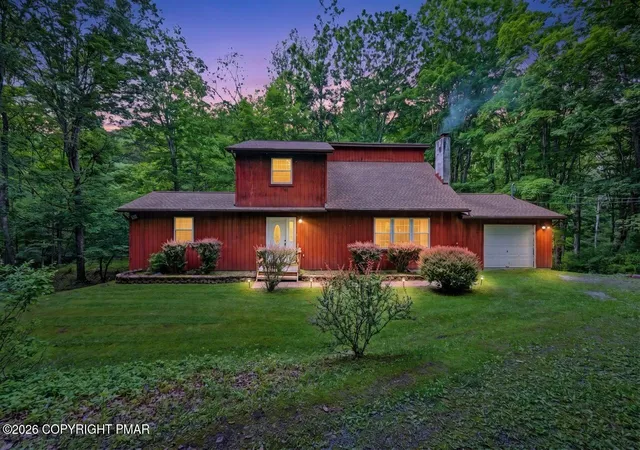 Homes for sale in East Stroudsburg, PA | 208 Murray Hill Rd, East Stroudsburg, PA 18302 | MLS# PM-142766