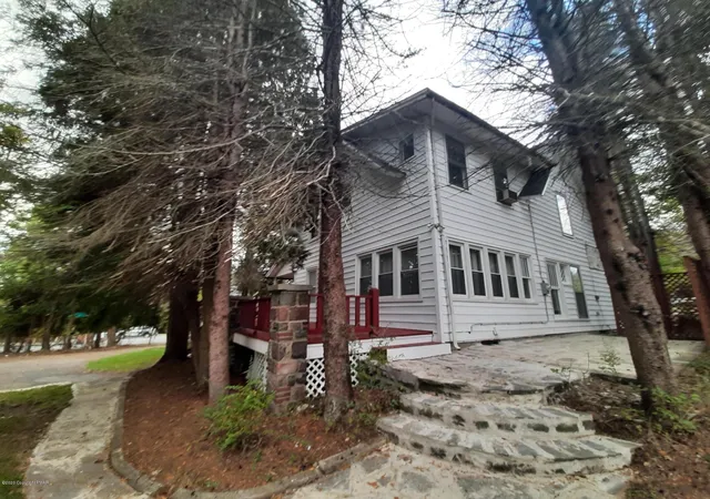 Homes for sale in Mount Pocono, PA | 31 Knob Rd, Mount Pocono, PA 18344 | MLS# PM-141816