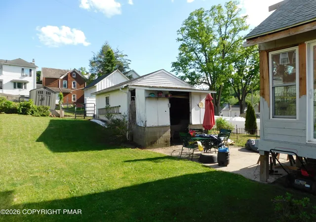 Homes for sale in Bangor, PA | 32 Messinger St, Bangor, PA 18013 | MLS# PM-141762