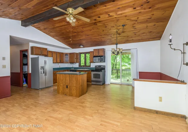 Photo 5 of Single family home for sale at 2289 Walnut Trl, Bushkill, PA 18324 | MLS# PM-141774 | Listing updated on 2026-08-20