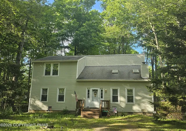 Homes for sale in Pocono Lake, PA | 7193 Winnebago Dr, Pocono Lake, PA 18347 | MLS# PM-141813