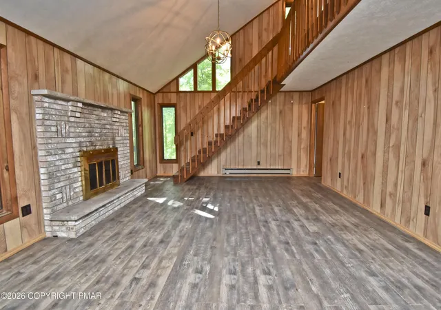 Homes for sale in Bushkill, PA | 148 Manchester Dr, Bushkill, PA 18324 | MLS# PM-141890