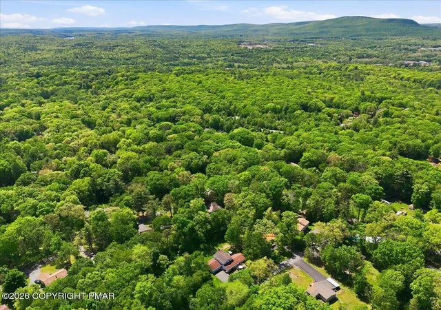 Homes for sale in Bartonsville, PA | 1127 Mattioli Rd, Bartonsville, PA 18321 | MLS# PM-141819