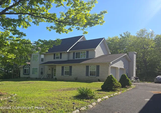 Homes for sale in Blakeslee, PA | 3176 Mountain Terrace Dr, Blakeslee, PA 18610 | MLS# PM-141875