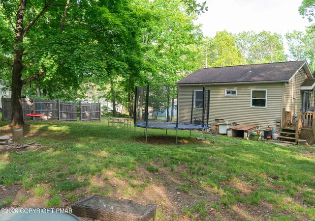 Homes for sale in Kunkletown, PA | 9104 Robinhood Dr, Kunkletown, PA 18058 | MLS# PM-141893