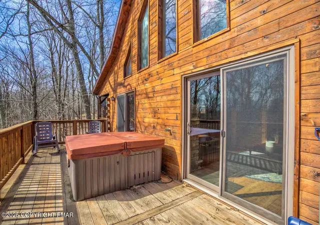 Homes for sale in White Haven, PA | 183 Hillary Dr W, White Haven, PA 18661 | MLS# PM-141837