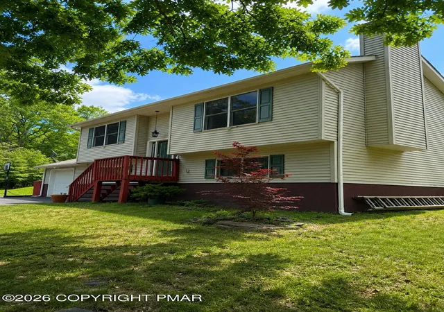 Photo 4 of Sale Pending at 2307 Twig Ct, East Stroudsburg, PA 18302 | MLS# PM-141882 | Listing updated on 2026-07-31