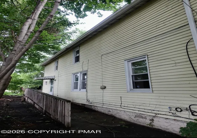 Photo 3 of Sale Pending at 602 Langstaff Pl, Scranton, PA 18508 | MLS# PM-142044 | Listing updated on 2026-09-16