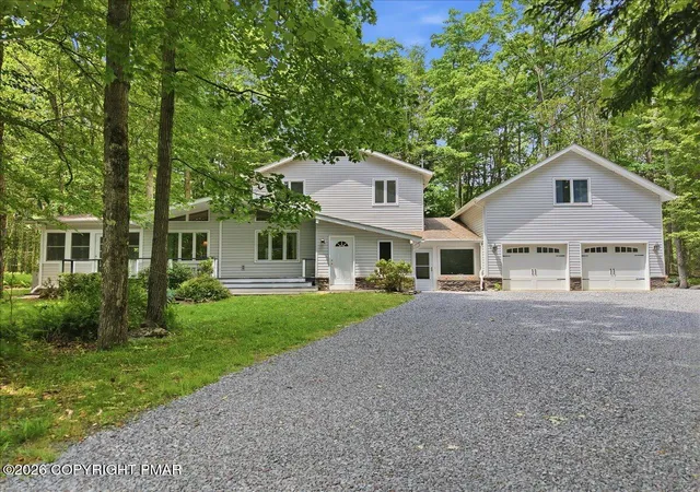 Homes for sale in Pocono Lake, PA | 291 Berry Ln, Pocono Lake, PA 18347 | MLS# PM-142331