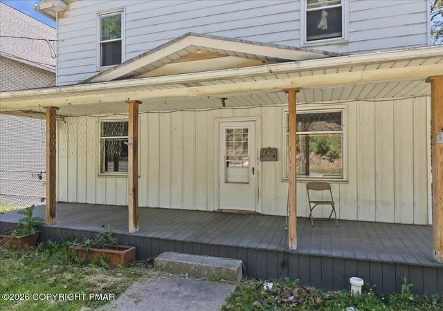 Homes for sale in Lehighton, PA | 167 Main Rd, Lehighton, PA 18235 | MLS# PM-142148