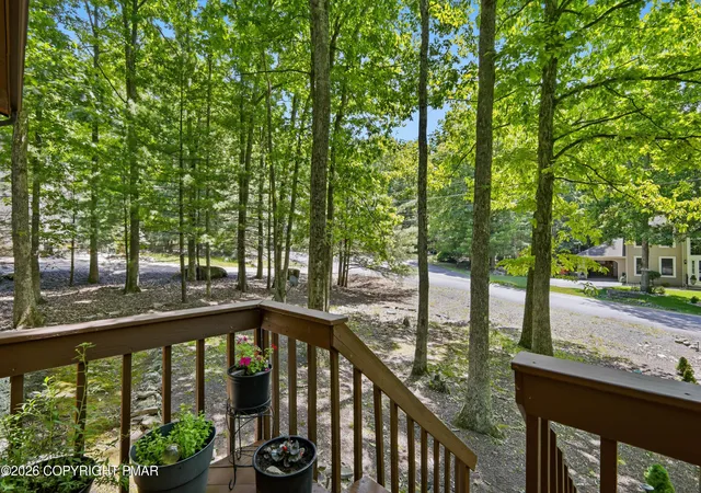 Homes for sale in East Stroudsburg, PA | 4107 Ashwood Ln, East Stroudsburg, PA 18301 | MLS# PM-142068