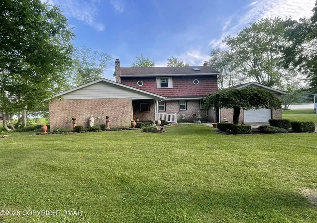 Homes for sale in White Haven, PA | 1551 Lakeview Dr, White Haven, PA 18661 | MLS# PM-142390