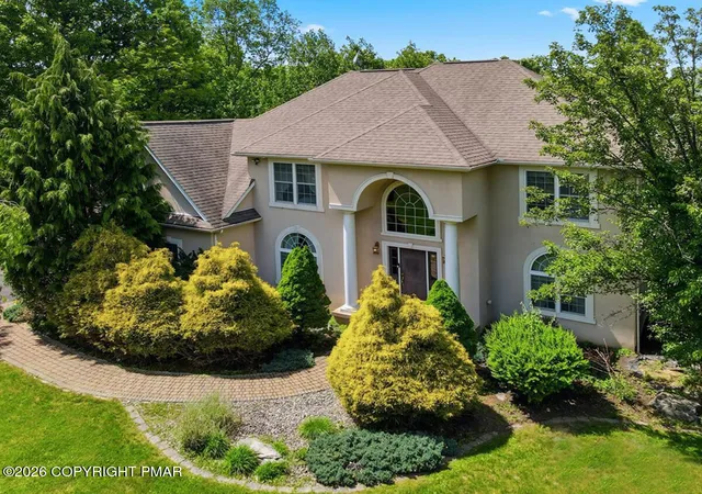Homes for sale in Bartonsville, PA | 110 Mackenzie Ln, Bartonsville, PA 18321 | MLS# PM-141963