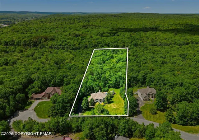 Homes for sale in Bartonsville, PA | 110 Mackenzie Ln, Bartonsville, PA 18321 | MLS# PM-141963