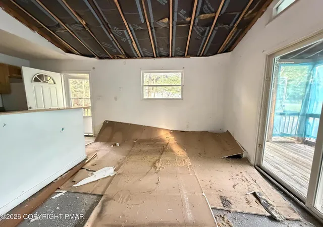Photo 3 of Single family home for sale at 1841 Shadyside Dr, Tobyhanna, PA 18466 | MLS# PM-142095 | Listing updated on 2026-09-05