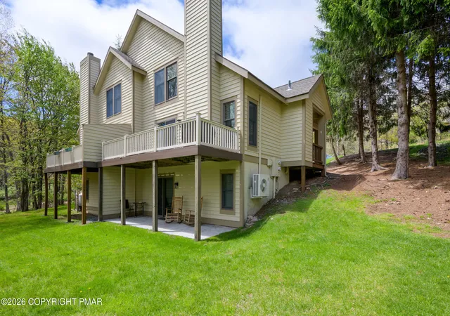 Homes for sale in Tannersville, PA | 416 Hickory Dr, Tannersville, PA 18372 | MLS# PM-142067