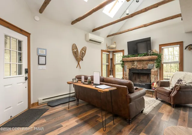 Homes for sale in Tannersville, PA | 416 Hickory Dr, Tannersville, PA 18372 | MLS# PM-142067