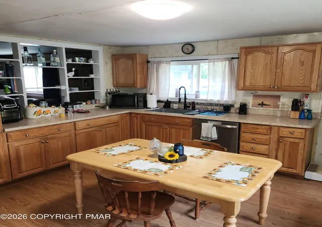 Homes for sale in Tobyhanna, PA | 195 Maple St, Tobyhanna, PA 18466 | MLS# PM-142063