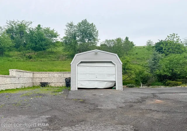 Homes for sale in Lehighton, PA | 1330 Packerton Dam Dr, Lehighton, PA 18235 | MLS# PM-141975