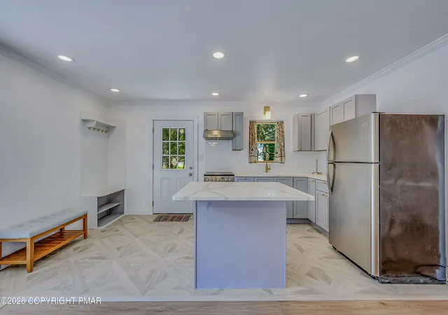 Homes for sale in Long Pond, PA | 453 Cedar Dr, Long Pond, PA 18334 | MLS# PM-141982