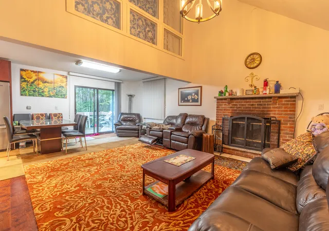 Homes for sale in Lake Ariel, PA | 88 Wild Turkey Cir, Lake Ariel, PA 18436 | MLS# PM-141986
