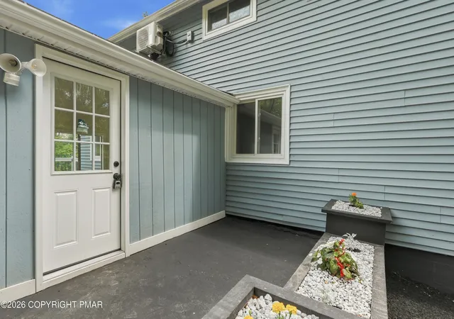 Photo 2 of Sale Pending at 210 Victory Ln, Stroudsburg, PA 18360 | MLS# PM-142087 | Listing updated on 2026-07-14
