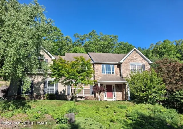 Homes for sale in East Stroudsburg, PA | 396 Shawnee Valley Dr, East Stroudsburg, PA 18302 | MLS# PM-142075