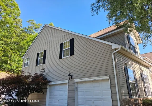 Homes for sale in East Stroudsburg, PA | 396 Shawnee Valley Dr, East Stroudsburg, PA 18302 | MLS# PM-142075