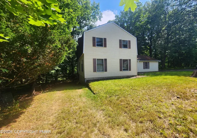 Homes for sale in East Stroudsburg, PA | 139 Maple Ave, East Stroudsburg, PA 18301 | MLS# PM-142158