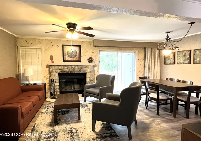 Homes for sale in Lake Harmony, PA | 14 Slalom, Lake Harmony, PA 18624 | MLS# PM-142376