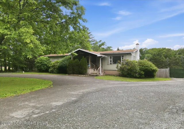 Homes for sale in Albrightsville, PA | 2573 Pennsylvania 903, Albrightsville, PA 18210 | MLS# PM-142631
