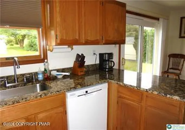 5th image of 3010 Birch St S, Whitehall, PA 18052 | MLS# PM-142106