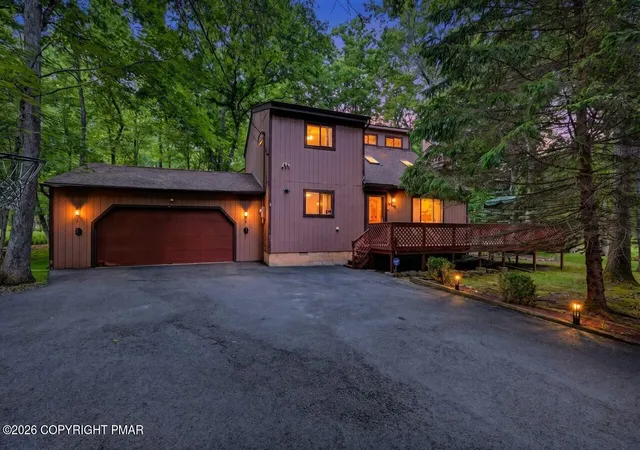 Homes for sale in Albrightsville, PA | 35 Teddyuscung Trl, Albrightsville, PA 18210 | MLS# PM-142111