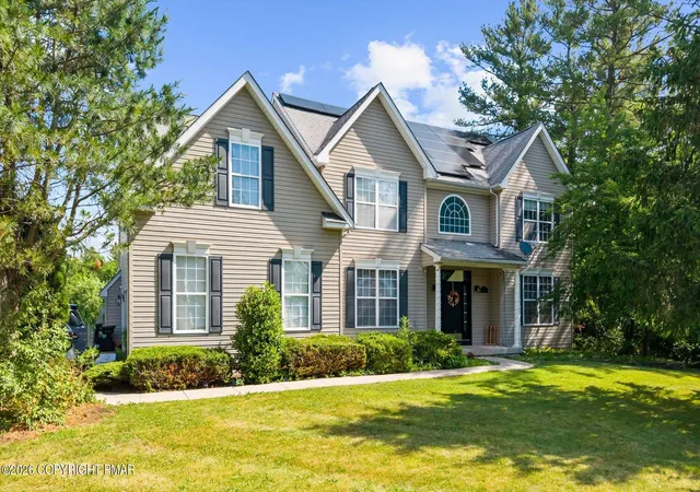 Homes for sale in Quakertown, PA | 211 Tollgate Rd, Quakertown, PA 18951 | MLS# PM-142143