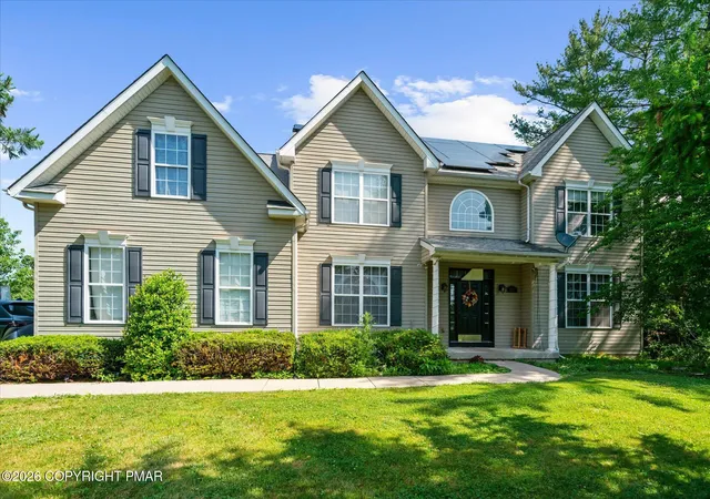 Homes for sale in Quakertown, PA | 211 Tollgate Rd, Quakertown, PA 18951 | MLS# PM-142143