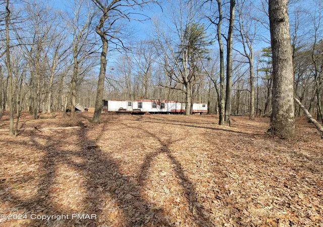 Photo 2 of Manufactured home for sale at 479 Jonas Rd, Effort, PA 18330 | MLS# PM-142171 | Listing updated on 2026-06-14