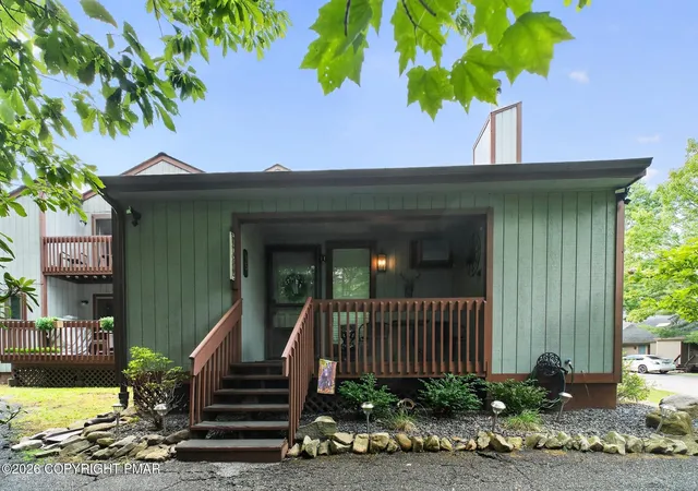 Photo 1 of Single family home for sale at 15 Ski Side Ct, Tannersville, PA 18372 | MLS# PM-142647 | Listing updated on 2026-07-08