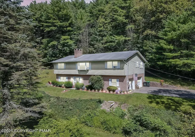 Homes for sale in Lehighton, PA | 141 Church Hill Rd, Lehighton, PA 18235 | MLS# PM-142175